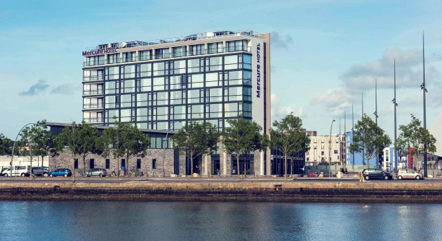 Hotel Mercure Cherbourg Centre Port, Đặt Khách sạn Cherbourg Cotentin