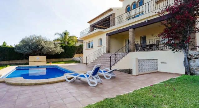 Lavish Villa 8pp in Javea With Private Swimming Pool