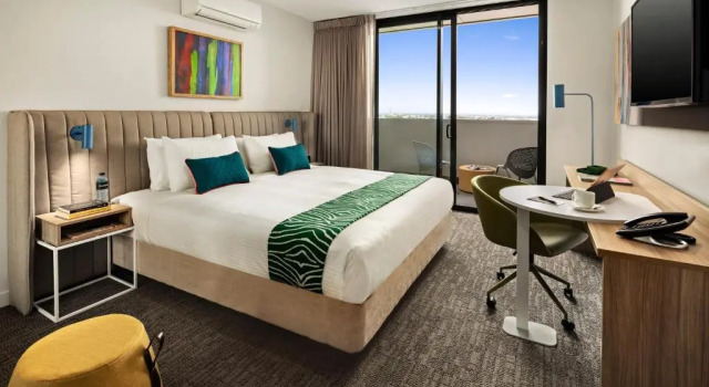 Апартаменты с 3 комнатами Quest Dandenong Central