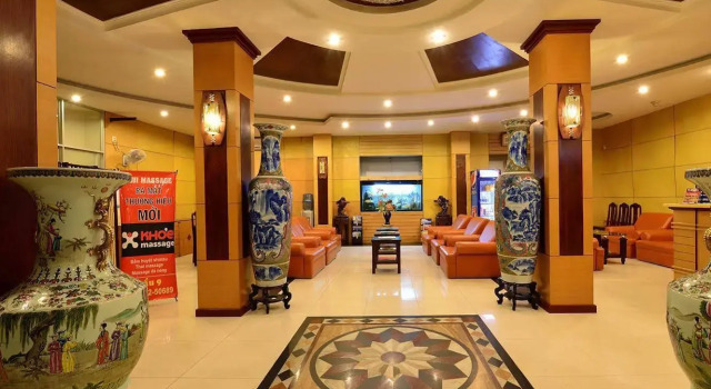 Hoa Long Hotel, Забронировать Отель Район 1 Хошимин, рядом с Ben Thanh Street Food Market