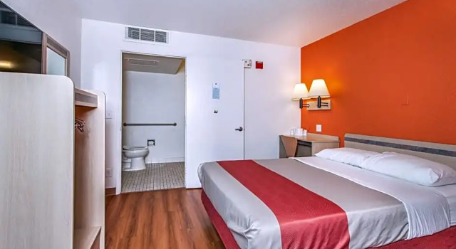 Номер Standard Motel 6-Vacaville, CA
