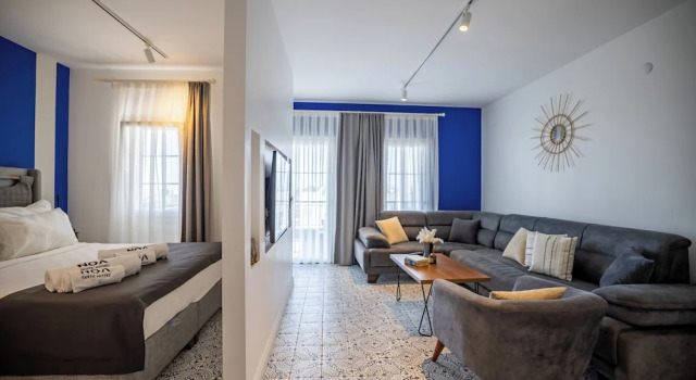 Апартаменты с балконом и с видом на море Noa Suite Hotel - Adults Only