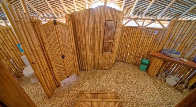 Кровать в общем номере The Social - Begadang Gili Air