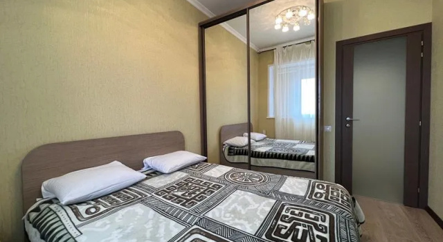 Kvartirnoe byuro IziRent EasyRent na sh. Avtozavodskoe, 37-47