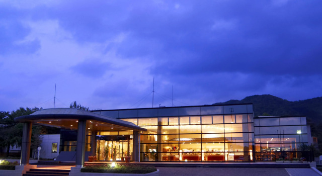 Satoyama no Kyujitsu Kyoto Keburikawa, Book Hotel Kameoka Kyoto