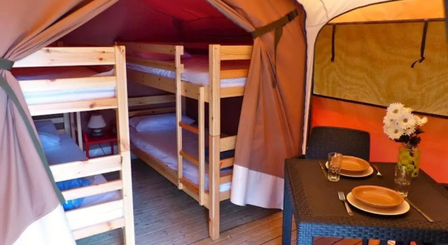 Тент Camping Gavina Creixell
