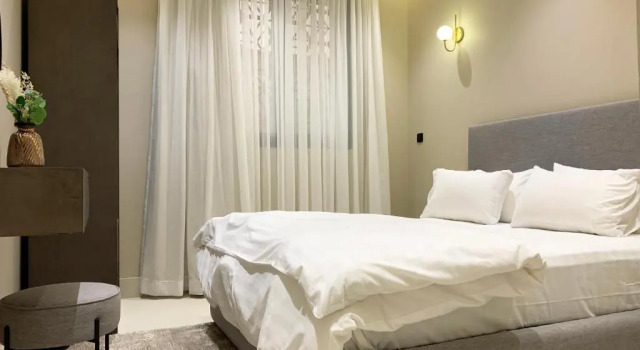 Kease Tawun B5-4 Royal Touch  GZ96, Buchen Sie Hotel Riad 
