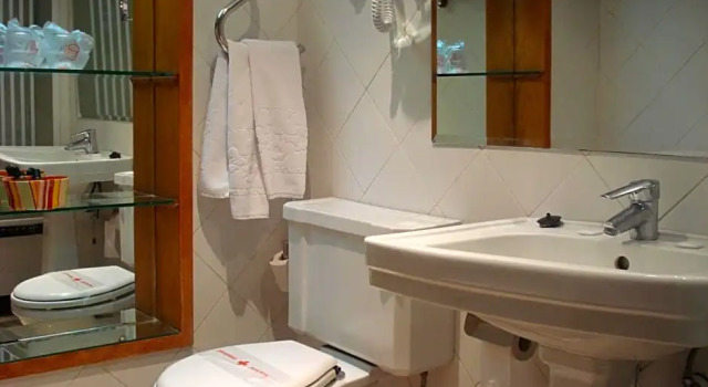 Трёхместный номер Standard Hotel Kenia Nevada