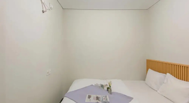 Basic Style And Homey 2Br At Apartment Nifarro Park