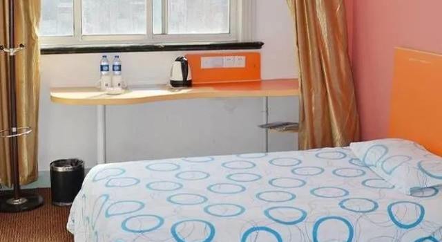 Motel 168