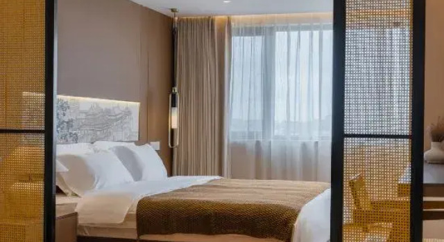 Люкс Yun · Jizhu Designer Homestay (Datong South Station Fangte Happy World Store)