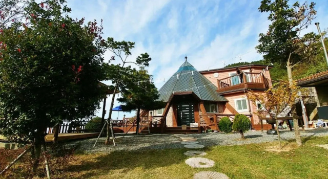 Geoje Sea Love Pension, Reserva ahora Hotel Geoje Gyeongsang del Sur
