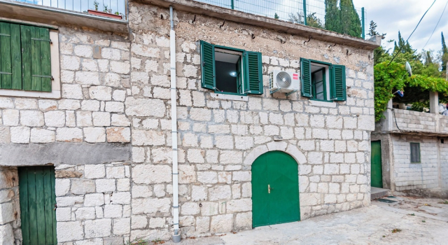 Apartment Roko, Rezerwuj Apartament Hotele w Split-Dalmatia County z parkingiem, Parking