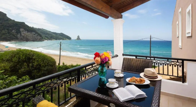 Апартаменты Dandidis Seaside Pension