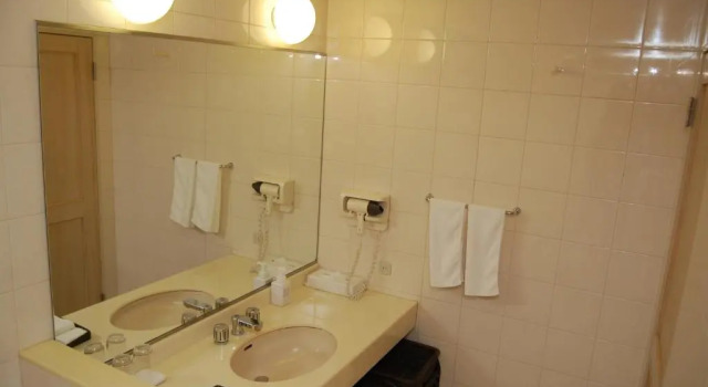 Номер Standard с видом на город Luke Plaza Hotel