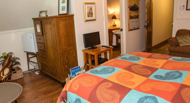G?te McCallum, Book Hotel 4-stjernede hoteller i Eastern Townships, 4*