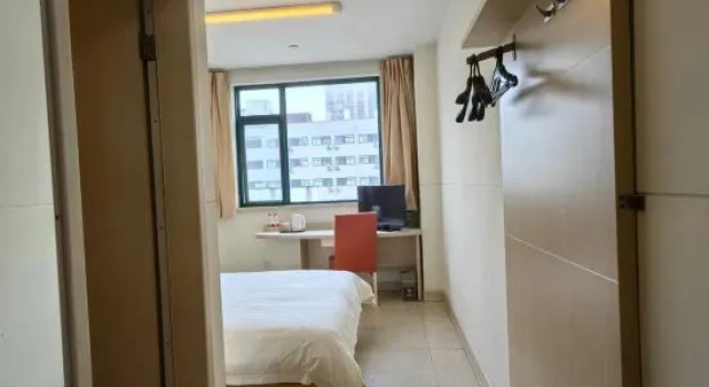 Двухместный номер Standard Jinjiang Inn Yangpu Bridge