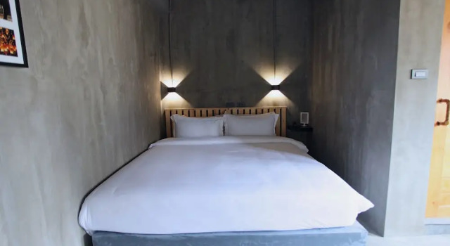 Двухместный номер Deluxe с балконом Inn Home