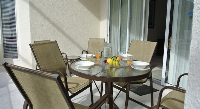 Fabulous 4 bed Villa With South Facing Private Pool and spa