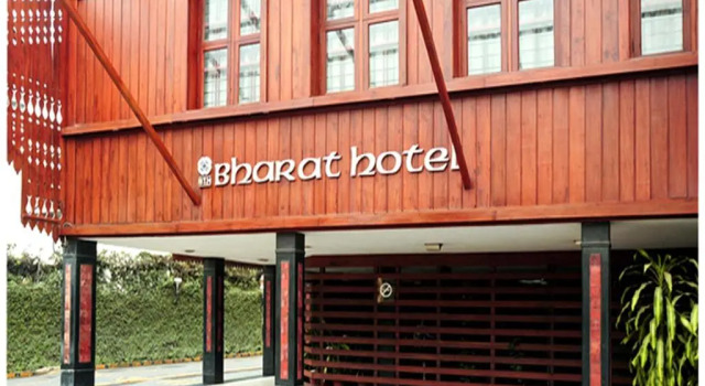 Bharat Hotel, Забронировать Отель Коччи штат Керала
