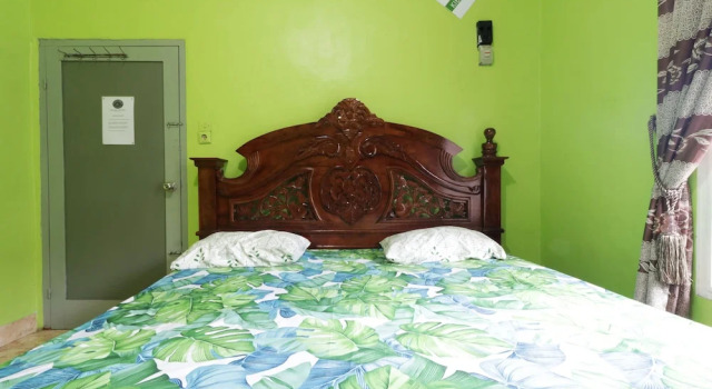 Номер Deluxe Waroeng Transit & Depary Homestay