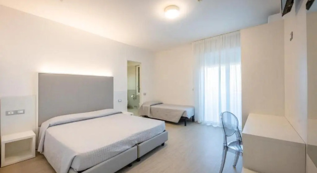 Трёхместный номер Comfort Hotel Portofino