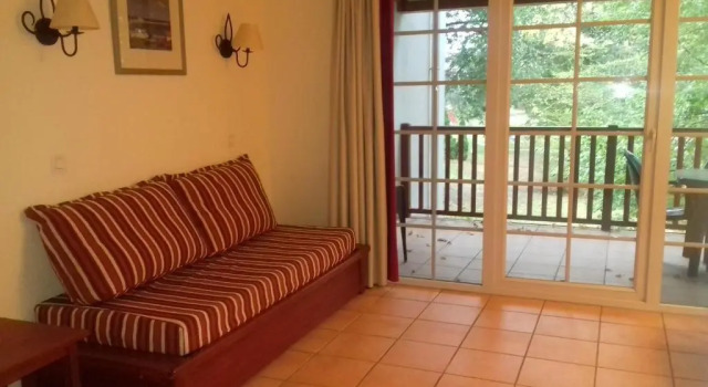 Апартаменты с 2 комнатами N101, parc d'arradoy-St J P de Port