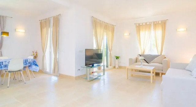 Voltora in Campos With 3 Bedrooms and 3 Bathrooms, Rezerwuj Willa Hotele w Majorka z parkingiem, Parking