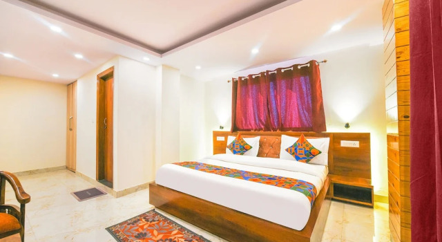 Номер Premium Fabhotel Kishore Vatika