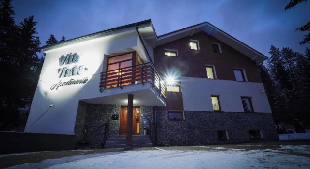 Apartmanovy Dom Vila Vista, Rezervovat Hotel Hotely v Žilinský kraj s parkováním, Parkování