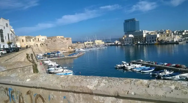 Appartamento Gallipoli, Book Lejlighed Hoteller i Gallipoli med parkering, Parkering