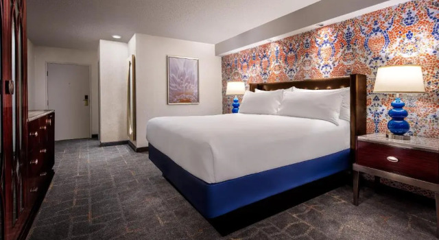 Двухместный номер Pyramid Premier Luxor Hotel and Casino