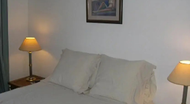 Gîte La Bonne Etape, Rezervovat Hotel Hotely v Port-Bail-sur-Mer s parkováním, Parkování
