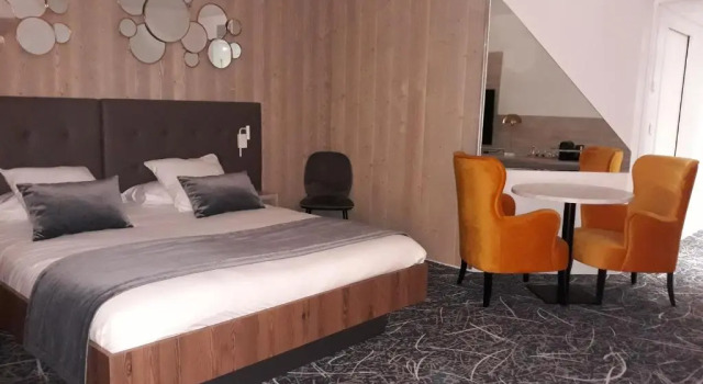 Двухместный номер Deluxe Logis Hôtel Parenthèse, Restaurant & Spa