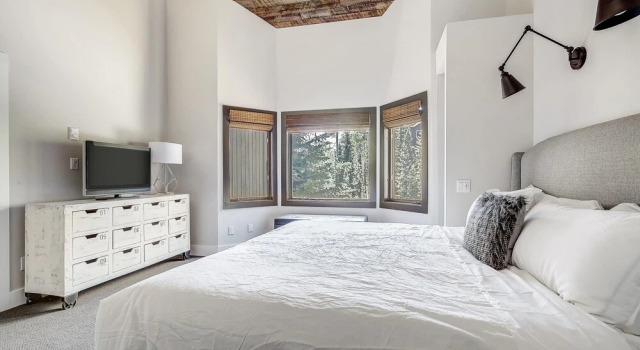 Breckenridge Condo Retreat, Rezerwuj Hotel Hotele w Vail Ski z parkingiem, Parking
