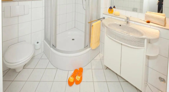 Апартаменты Economy с 2 комнатами Aparthotel Tropenhaus Bansin