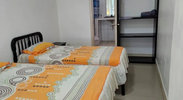 Четырёхместный семейный номер Standard c 1 комнатой Hostal Cerro Azul