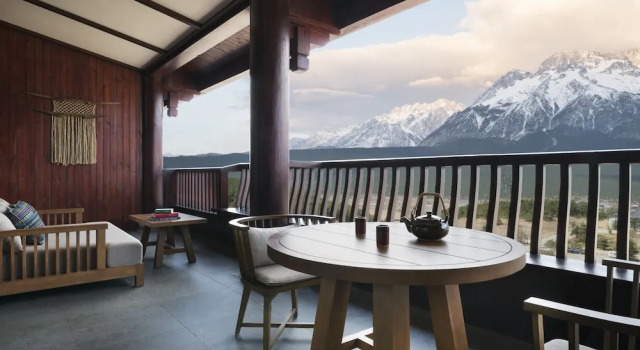 Люкс Executive с балконом и с видом на окрестности Jinmao Pureal Mountain Liiang,a member of Design Hotels