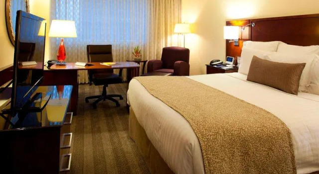 Гостевой номер Deluxe без вида Mexico City Marriott Reforma Hotel