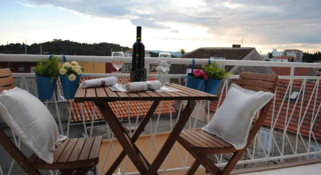 Апартаменты с 2 комнатами Apartments Optimist