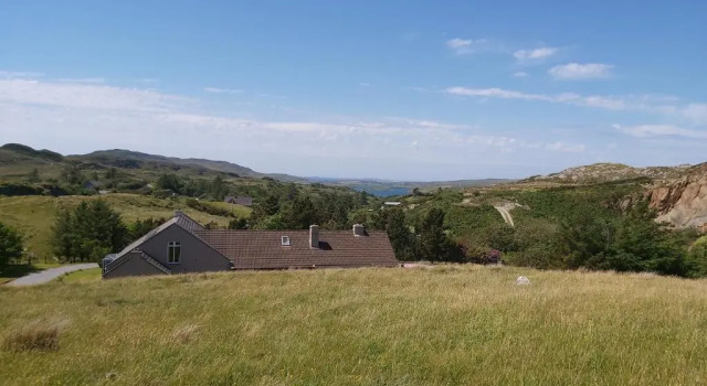Shanakeever Farm - Clifden Country Homes - Bookable as 2 and 3 bedroomed, Prenota Agriturismo Clifden 