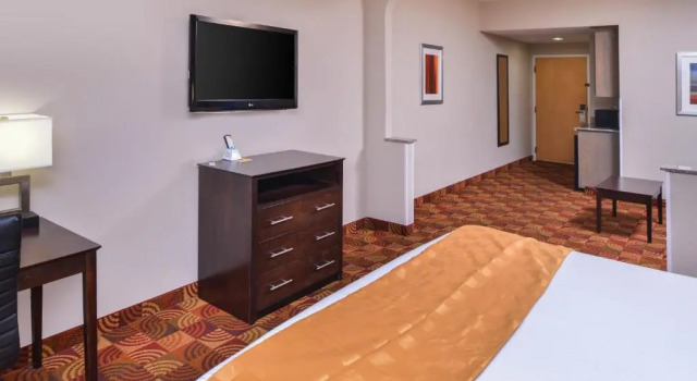 Люкс Deluxe Americas Best Value Inn & Suites Bastrop
