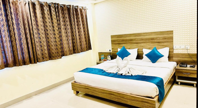 The Landmark Hotel Banjarahills, Rezerwuj Hotel Banjara Hills 