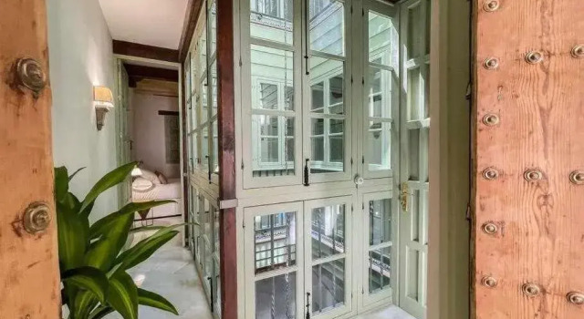 Judería de Sevilla III Luxury Apartments, Забронировать Апартаменты/квартира Севилья провинция Севилья, рядом с Торре-дель-Оро