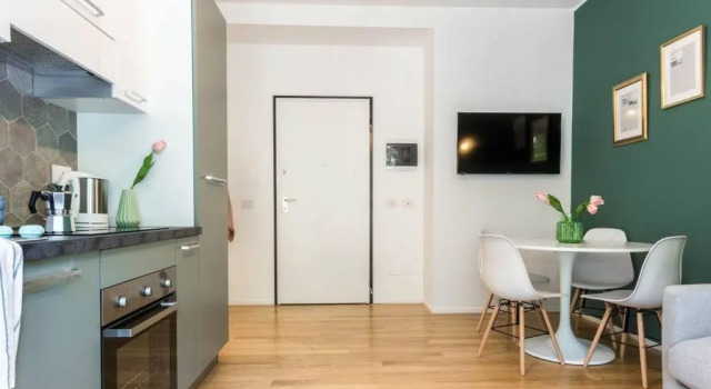 Апартаменты ALTIDO Fresh Family Apt for 5 near City Life
