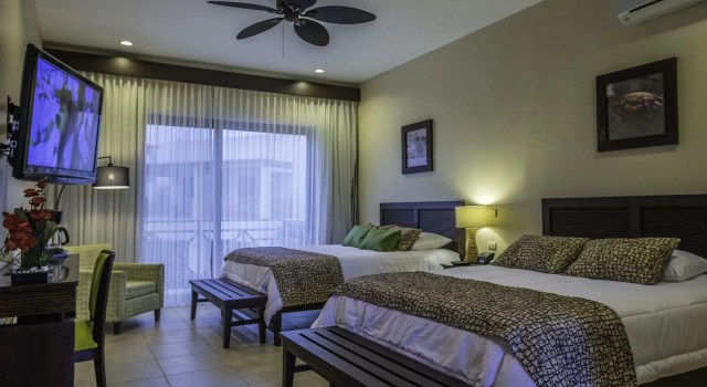 Palo Santo Galapagos Hotel, Boek Hotel Puerto Ayora 