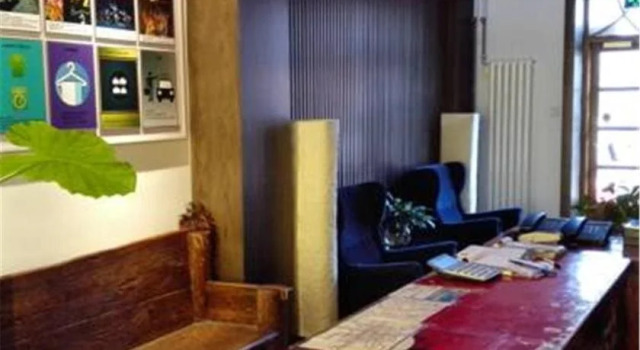 Qian Men Hostel, Забронировать Хостел Отели Пекина с завтраком, рядом с Beijing China Numismatic Museum, Завтраки