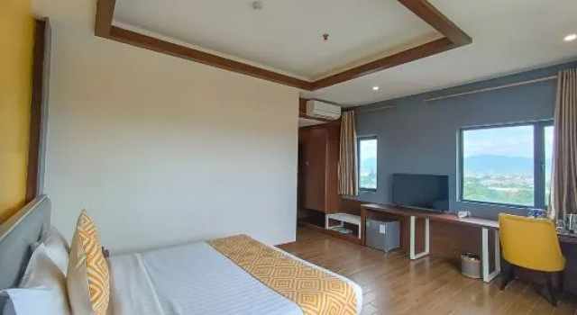 Deluxe suite Holiday Pier Hotel