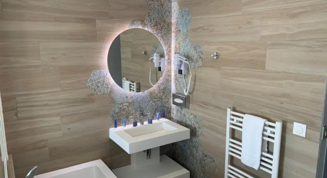 Двухместный номер Standard с видом на море Logis Hôtel de France - Face à la Mer