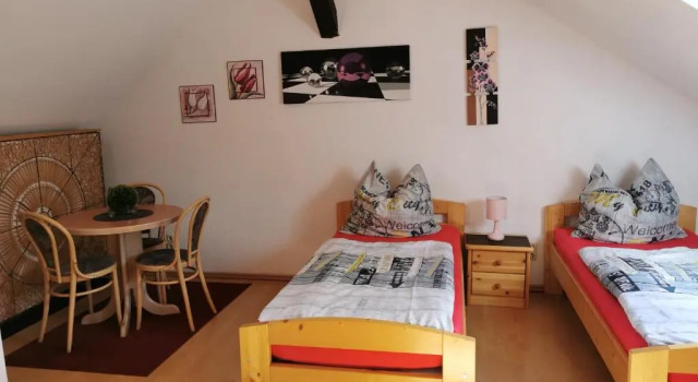 Ferienwohnung Anger 1 im 3 Obergeschoß, Book Hotel Annaberg-Buchholz 